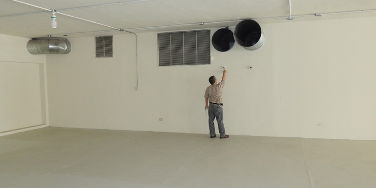 inmobiliaria-rodriguez-de-luna-local-comercial-ave-pablo-a-de-la-garza-2