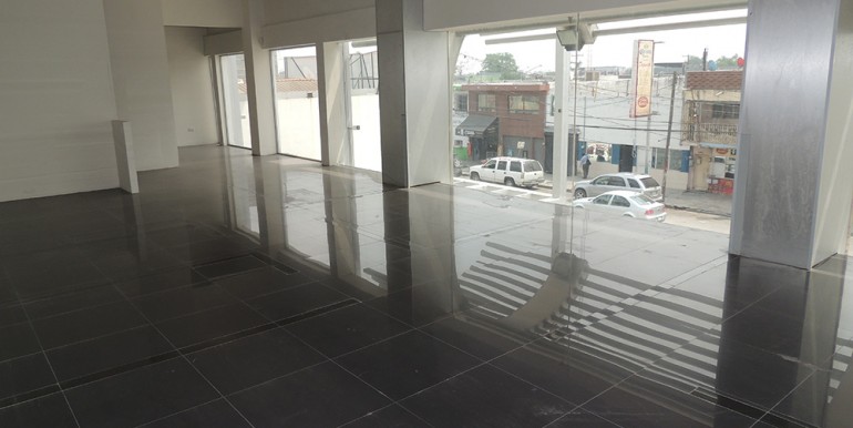 inmobiliaria-rodriguez-de-luna-local-comercial-ave-pablo-a-de-la-garza-5