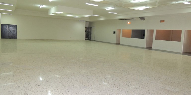 inmobiliaria-rodriguez-de-luna-local-comercial-ave-pablo-a-de-la-garza-7
